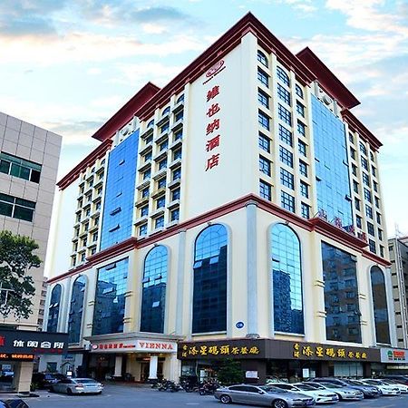 Vienna Classic Hotel Shenzhen Bantian Wuhe Avenue Eksteriør billede