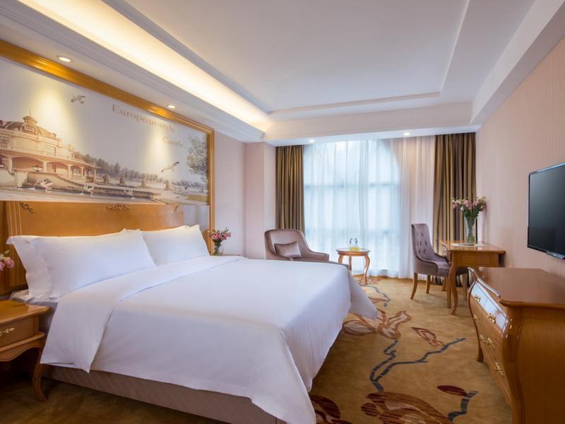 Vienna Classic Hotel Shenzhen Bantian Wuhe Avenue Eksteriør billede
