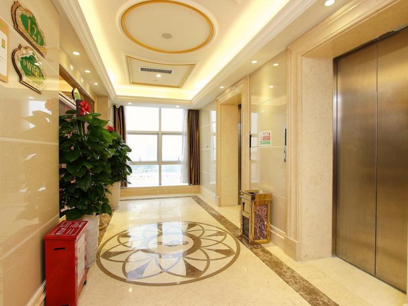 Vienna Classic Hotel Shenzhen Bantian Wuhe Avenue Eksteriør billede